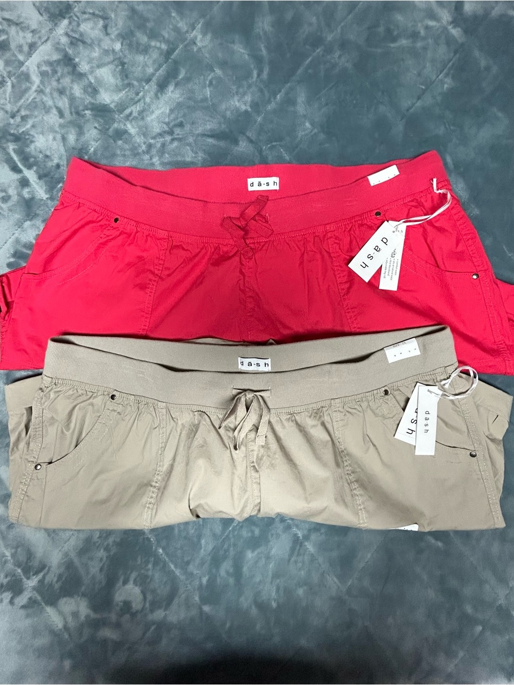 2 pairs new women Bermuda shorts coral & sandstone size 2X NWT